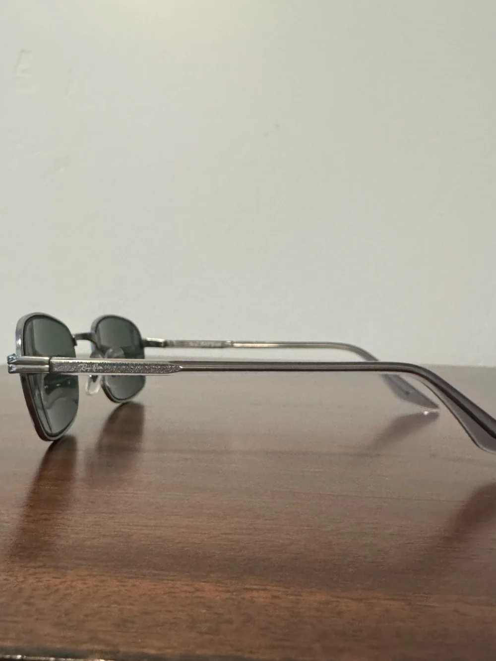 Vintage Ray-Ban by Bausch & Lomb W2189 Gunmetal Gray Sunglasses Dark Green Lens
